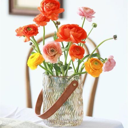گلدان دسته چرمی